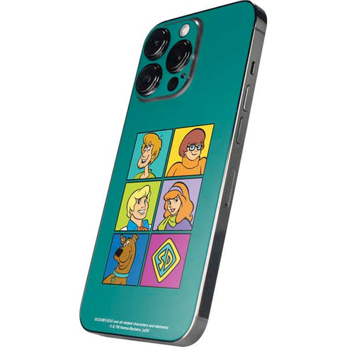 Scooby Doo Scooby-Doo Crew iPhone 16 Pro Skin